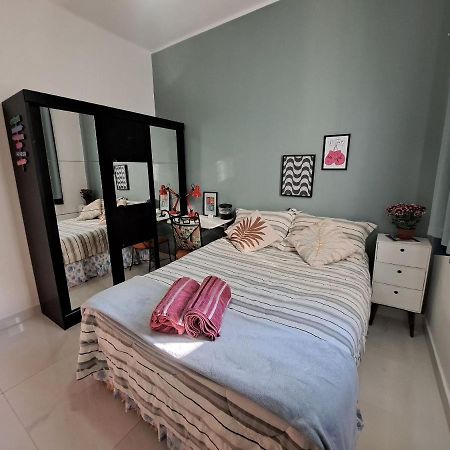 Quarto Privativo No Melhor De Botafogo Com Anfitria - Home With Host Rio de Janeiro Bagian luar foto